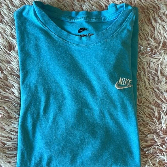 Nike Blue T-Shirt - Picture 5 of 8